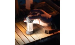 Fenix CL22R kempinga lukturītis melns