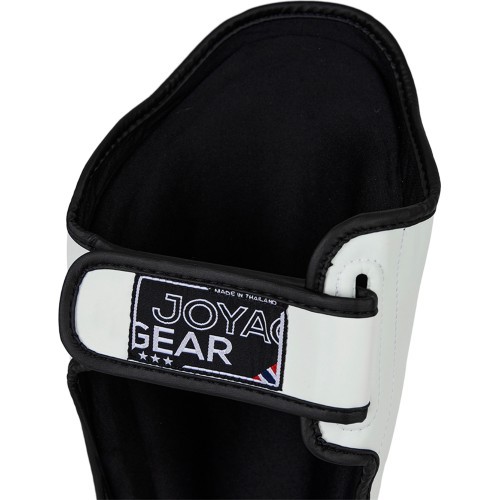 Joya Strike Shinguards white