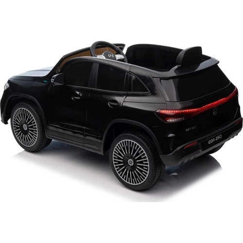 Vehicle Mercedes Benz EQA 250 Black