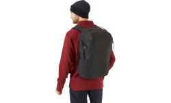 Lowe Alpine Depot 28 City mugursoma - Juoda