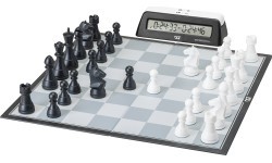 DGT Šaha kaste ar pulksteni