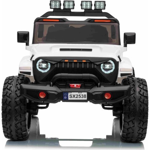 Extreme Sport Variable Size 4x4 Vehicle White