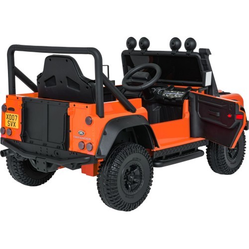 Elektromobilis Land Rover Defender 110 SVX Concept, oranžs