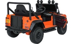 Электромобиль Land Rover Defender 110 SVX Concept, оранжевый