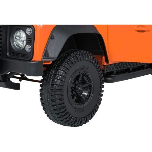Elektromobilis Land Rover Defender 110 SVX Concept, oranžs