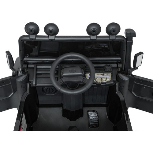 Elektromobilis Land Rover Defender 110 SVX Concept, melns