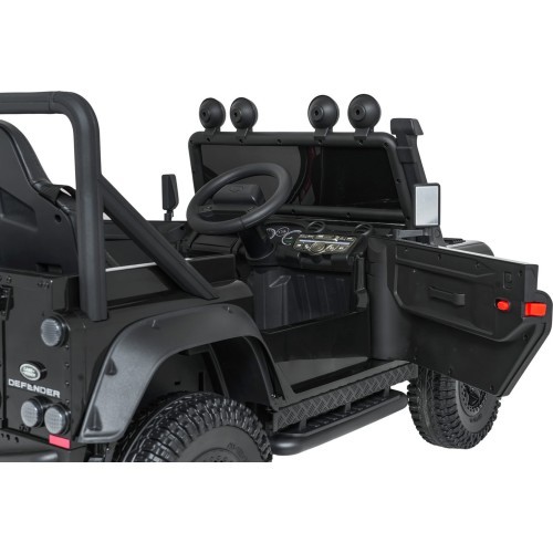Elektromobilis Land Rover Defender 110 SVX Concept, melns