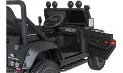 Электромобиль Land Rover Defender 110 SVX Concept, чёрный