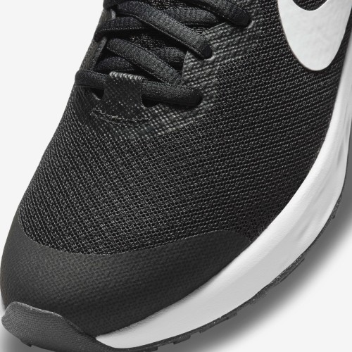 Кроссовки подростковые Nike Revolution 6 Nn Black White DD1096 003
