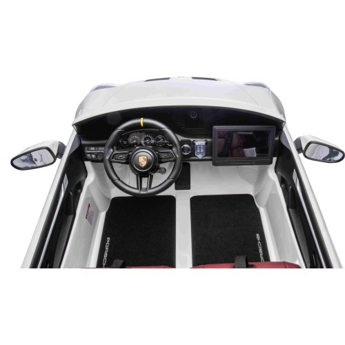 Vehicle Porsche 911 GT3 STRONG MP4 White
