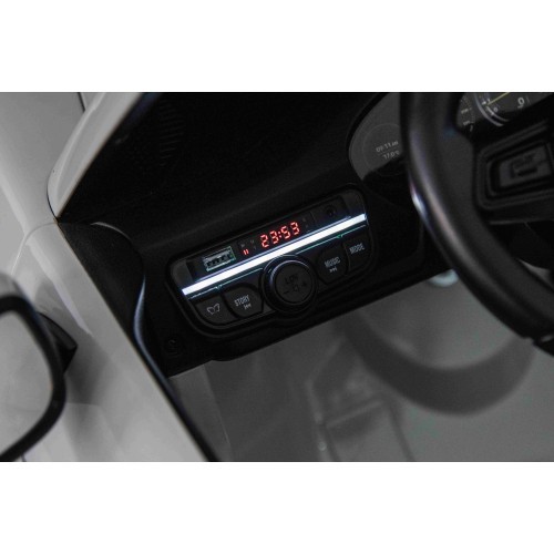 Vehicle Porsche 911 GT3 STRONG MP4 White