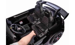 Vehicle Porsche 911 GT 3 STRONG Black