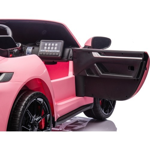 Vehicle Porsche 911 GT 3 Pink