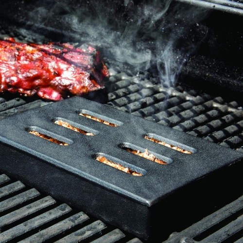 Char-Broil cast iron smoker box