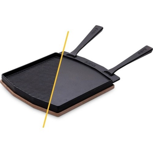 Ooni double-sided cast-iron frying pan