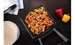 Ooni double-sided cast-iron frying pan