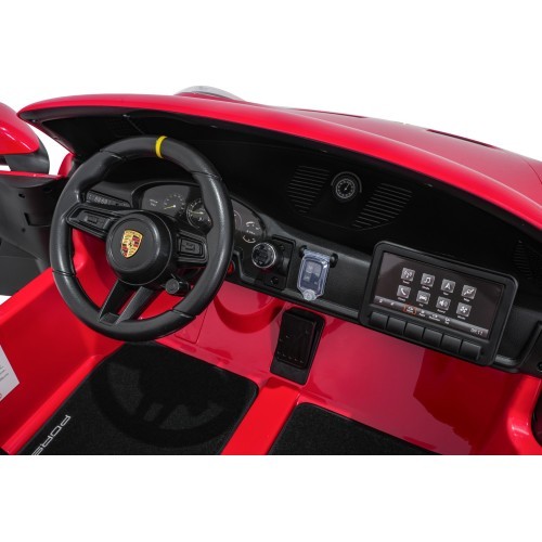 Vehicle Porsche 911 GT 3 Red