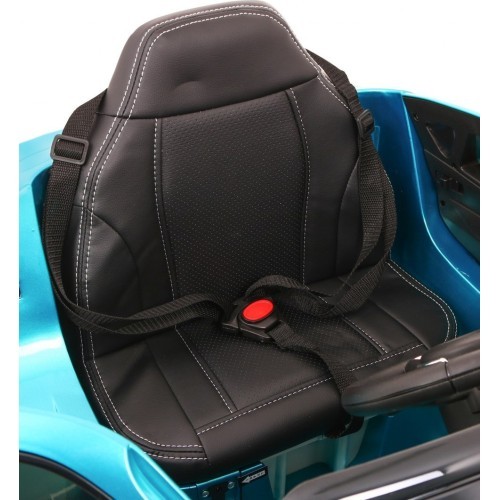 Elektromobilis BMW X6M, zils