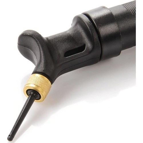 Double action ball pump