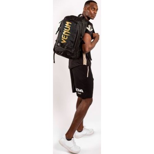Mugursoma Venum Challenger Pro Evo, melna/zelta