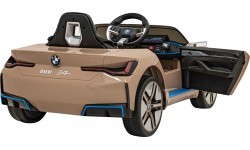 Elektromobilis BMW i4 Gold