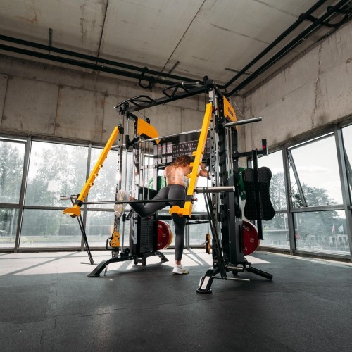 CYKLON X MULTIFUNCTIONAL SMITH MACHINE WITH EQUIPMENT HMS