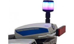 Elektromobilis BMW Police