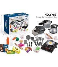 Virtuves komplekts + piederumi