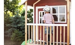 EXIT Loft 700 wooden playhouse - red