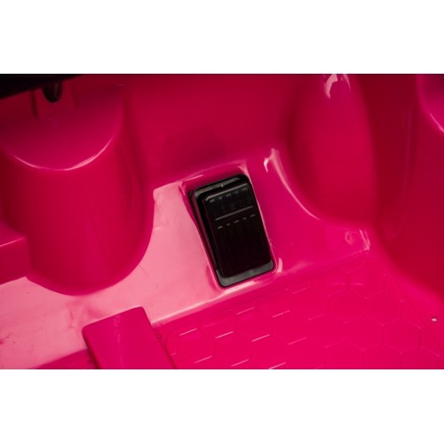 Volkswagen ID BUZZ Pink Vehicle