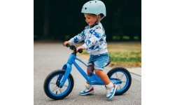 Беговел RB901 LED с 12-дюймовыми надувными колесами, синий NILS FUN