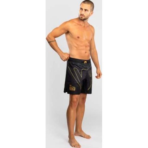 Venum Serpenti MMA šorti – melni/sudraba/zelta