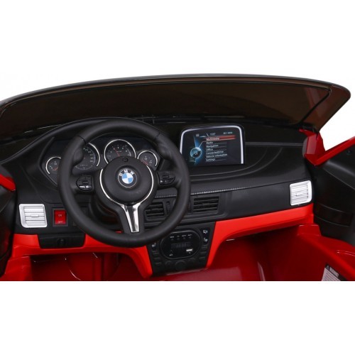 Elektromobilis BMW X6M XXL, krāsots sarkans
