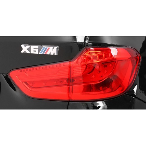 Elektromobilis BMW X6M, lakots melns