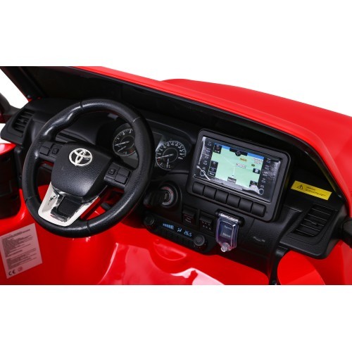 Детский электромобиль Toyota Hilux красный