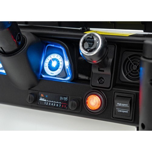 Elektromobilis Off-Road CLIMBER, balts