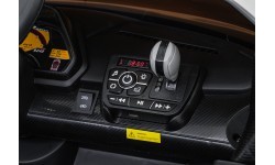 Elektromobilis Lamborghini Veneno, balts