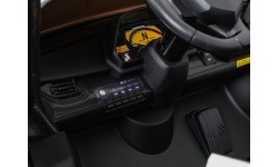 Elektromobilis Lamborghini Veneno, balts