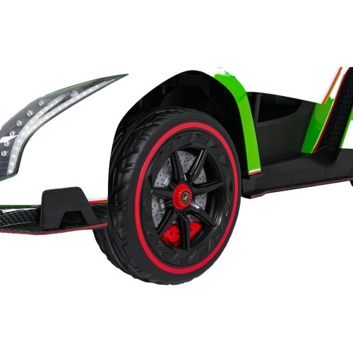 Elektromobilis Lamborghini Veneno, balts