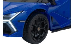 Электромобиль Lamborghini Revuelto, синий