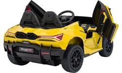 Vehicle Lamborghini Revuelto XL STRONG Yellow