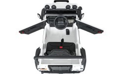 Land Rover Defender 110 SVX Concept elektromobilis balts