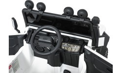 Электромобиль Land Rover Defender 110 SVX Concept белый