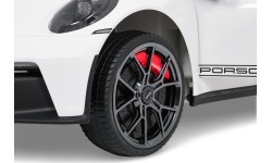 Vehicle Porsche 911 GT 3 White