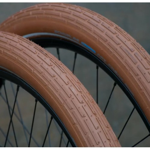 Покрышка Schwalbe Fat Frank 700 x 50C (50-622) // продаётся с камерой (DV), защита от проколов, со светоотражающей полосой (кори