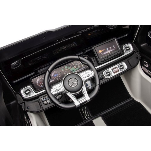 Mercedes Benz G63 AMG XXL vehicle White