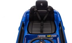 Vehicle Porsche Cayenne Blue