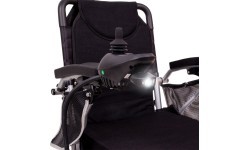 USB uzlādes ligzda ar LED gaismu elektriskajiem ratiņkrēsliem inSPORTline Hawkie