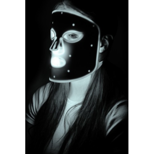 Rechargeable Silicone LED Light Therapy Mask inSPORTline Santorina