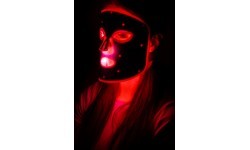 Rechargeable Silicone LED Light Therapy Mask inSPORTline Santorina